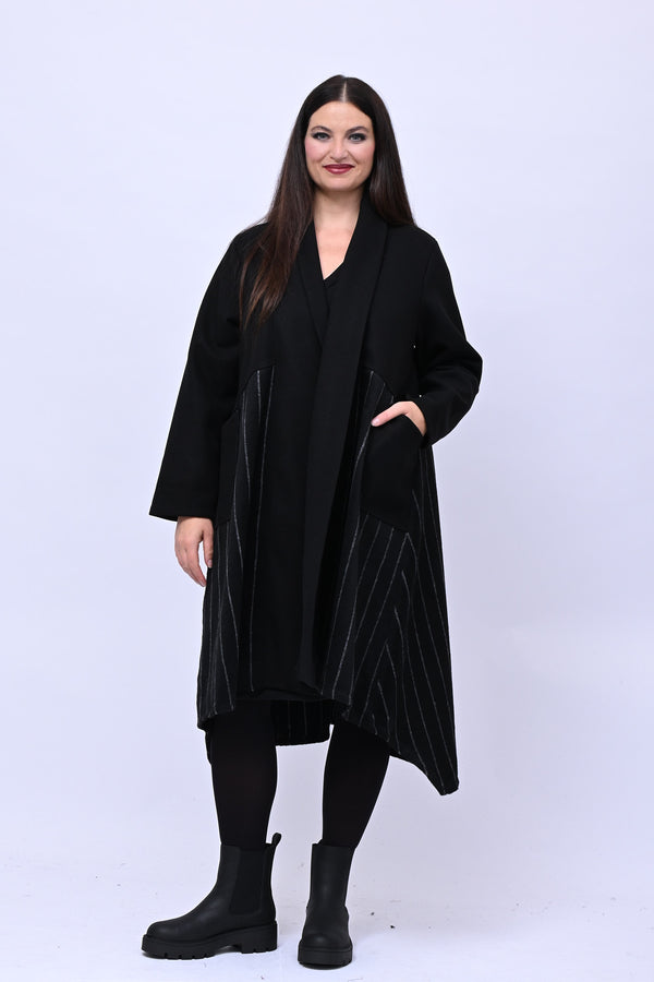 Cappotto svasato gessato - Nero