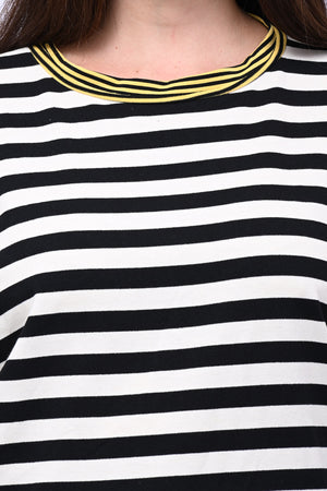 T-shirt scatola doppia riga - Nero