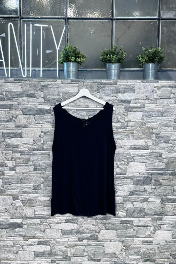 Canotta viscosa spalla larga - Nero